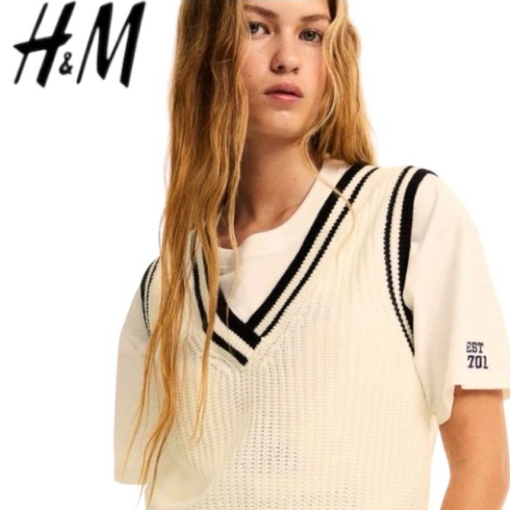 Size Large H&M Women’s Ribbed Knit Cropped Sweater Vest, NWT